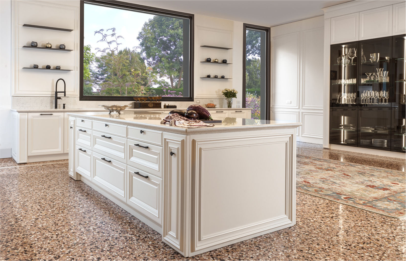 Castagna Cucine - Roma classic kitchen